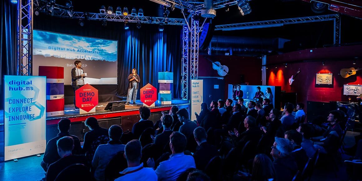 Accelerator Demoday Stage